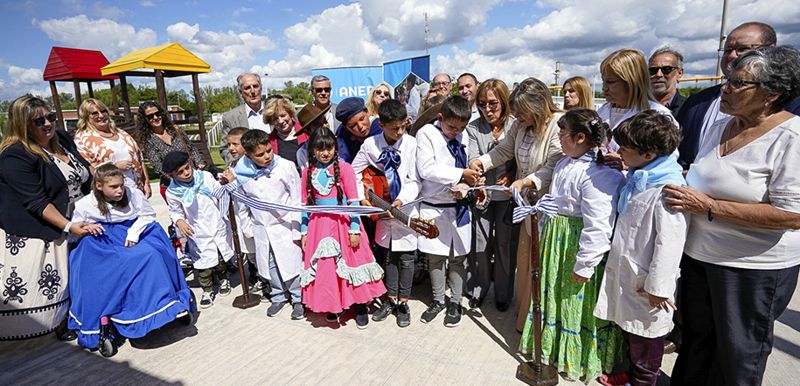 SANTA LUCIA CINTA