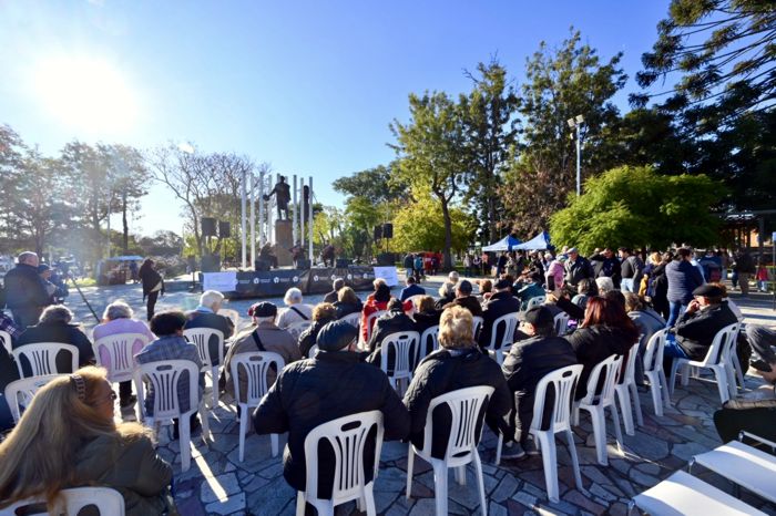 artigas lanzamiento