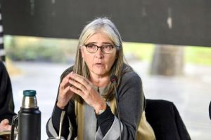 ministra sola